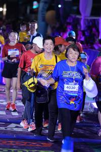 BIB: 4030
                            <button type="button" onclick="openModal(26261133)" class="btn btn-primary btn-sm float-right btn-popup" data-toggle="modal" data-target=".modal-high-quality">
                        <i class="fas fa-shopping-cart"></i> Add to Cart
                    </button>
                                            <button type="button" onclick="isThisMe(26261133, true)" class="btn btn-success btn-sm float-right btn-popup btn-isme hidden" data-toggle="tooltip" data-placement="bottom" title="นี่คือรูปของคุณใช่ไหม คลิกที่นี่เพื่อเอาเข้าอัลบั้ม">
                        <i class="fas fa-plus"></i> Add to album
                    </button>
                    <button type="button" onclick="isThisMe(26261133, false)" class="btn btn-warning btn-sm float-right btn-popup btn-isnotme hidden">
                        <i class="fas fa-ban"></i> Remove from album
                    </button>